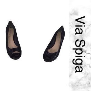 Via Spiga patent peep toes size 7.5